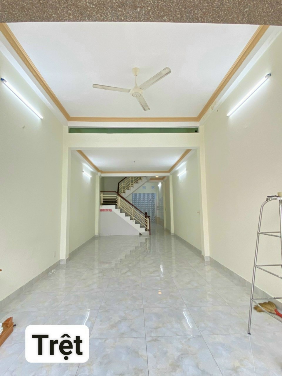 Cho thuê nhà mặt tiền Trương Vĩnh Ký  75m2, 3Lầu+2ST, 33Triệu - Khu SẦM UẤT - Ảnh 2